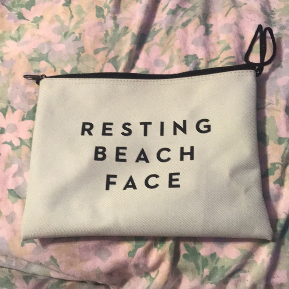 Resting beach face makeup bag/ beach bag